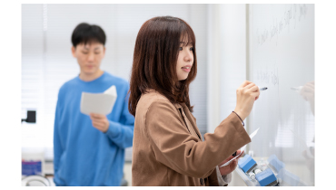 将来の目標に合わせて選べる 4 つのコース