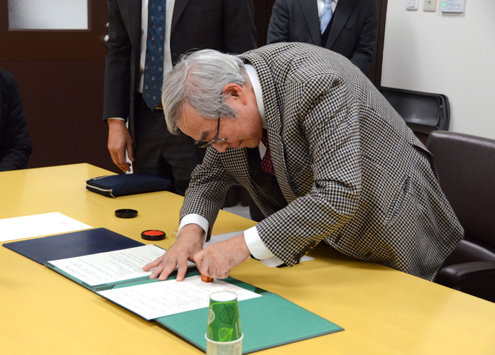 国立歴史民俗博物館協定写真2